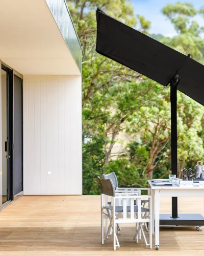 Sombrillas Tenerife. Sombrilla flotante Nano UX color negro